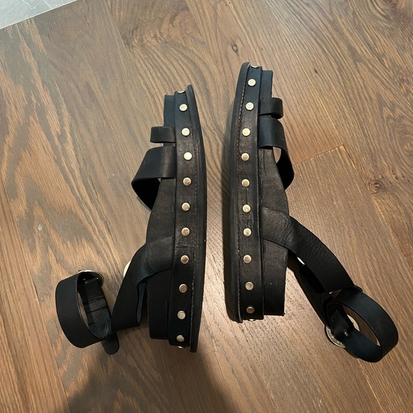 Topshop Platform Sandals - Picture 3 of 3